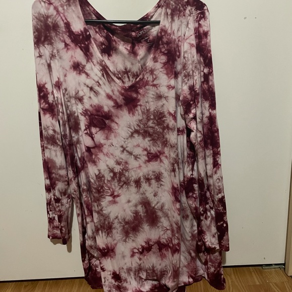 TORRID Favourite tunic super soft tie-dye burgundy - Picture 2 of 3
